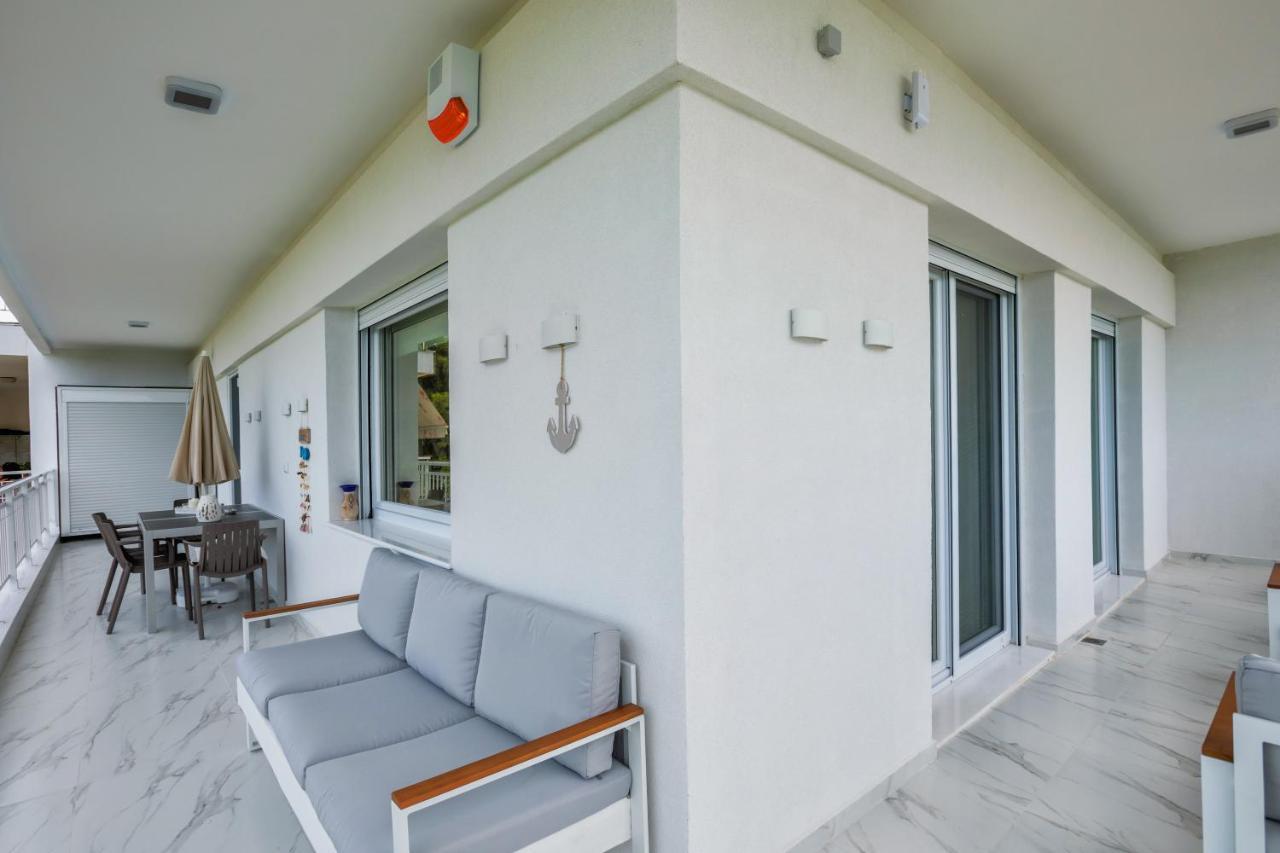 Beach Front Casa Elena Hanioti Exteriör bild